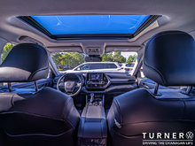 2021 Toyota Highlander XLE 3.5L 6-CYLINDER ENGINE / LOW KILOMETERS / 3RD ROW SEATING