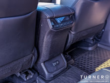 2021 Toyota Highlander XLE 3.5L 6-CYLINDER ENGINE / LOW KILOMETERS / 3RD ROW SEATING