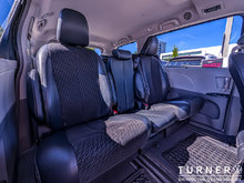 2013 Toyota Sienna SE SEATS 8 / V6 ENGINE / STOW AND GO REAR SEATS