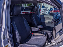 2013 Toyota Sienna SE SEATS 8 / V6 ENGINE / STOW AND GO REAR SEATS