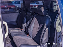 2013 Toyota Sienna SE SEATS 8 / V6 ENGINE / STOW AND GO REAR SEATS