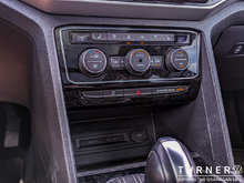 2022 Volkswagen Atlas Cross Sport HIGHLINE LEATHER INTERIOR / ALL WHEEL DRIVE / HEATED AND VENTED FRONT SEATS