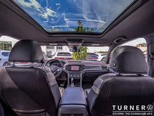 2022 Volkswagen Atlas Cross Sport HIGHLINE LEATHER INTERIOR / ALL WHEEL DRIVE / HEATED AND VENTED FRONT SEATS