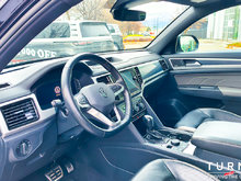 2023 Volkswagen Atlas Cross Sport Execline One Owner | Low Km LEATHER INTERIOR | HEATED SEATS | ADAPTIVE CRUISE