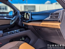 2024 Volkswagen Atlas Cross Sport HIGHLINE FORMER DEMO UNIT / LOW KILOMETERS / BEIGE INTERIOR