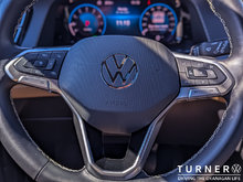 2024 Volkswagen Atlas Cross Sport HIGHLINE FORMER DEMO UNIT / LOW KILOMETERS / BEIGE INTERIOR