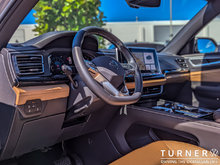 2024 Volkswagen Atlas Cross Sport HIGHLINE FORMER DEMO UNIT / LOW KILOMETERS / BEIGE INTERIOR
