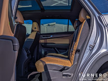 2024 Volkswagen Atlas Cross Sport HIGHLINE FORMER DEMO UNIT / LOW KILOMETERS / BEIGE INTERIOR