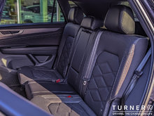 2024 Volkswagen Atlas Cross Sport COMFORTLINE ALL WHEEL DRIVE / REMOTE ENGINE START / HEATED AND COOLED FRONT SEATS
