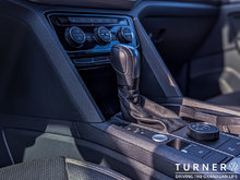 2020 Volkswagen Atlas CROSS SPORT EXECLINE 3.6L V6 4MOTION LOCALLY DRIVEN / REMOTE START / V6 ENGINE