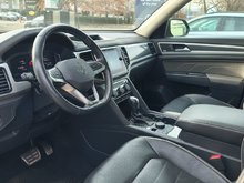 2023 Volkswagen Atlas Execline Receive up to 4 Years Pre-paid Maintenance on NEW Vehicle Purchases