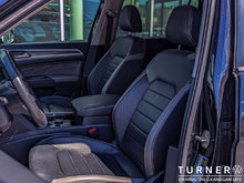 2023 Volkswagen Atlas HIGHLINE 3.6L V6 ENGINE / 3RD ROW SEATING / HEATED AND VENTILLATED LEATHER SEATS