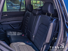 2023 Volkswagen Atlas HIGHLINE 3.6L V6 ENGINE / 3RD ROW SEATING / HEATED AND VENTILLATED LEATHER SEATS