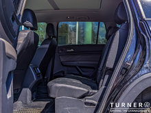 2023 Volkswagen Atlas HIGHLINE 3.6L V6 ENGINE / 3RD ROW SEATING / HEATED AND VENTILLATED LEATHER SEATS