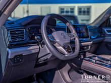 2024 Volkswagen Atlas PEAK EDITION ALL WHEEL DRIVE / 3RD ROW SEAT / TOW HITCH / REMOTE ENGINE START