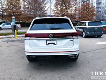 2024 Volkswagen Atlas Execline AWD is a premium full-size SUV Execline AWD is a premium full-size SUV