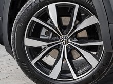 2025 Volkswagen Atlas Execline BLACK FRIDAY ON NOW! 2 Year Pre-paid Maintenance, $500 Tire Credit, Complimentary 3M Protection