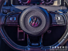 2019 Volkswagen Golf R BASE ALL WHEEL DRIVE / LEATHER SEATS / PADDLE SHIFTERS