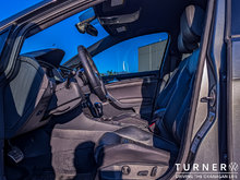 2019 Volkswagen Golf R BASE ALL WHEEL DRIVE / LEATHER SEATS / PADDLE SHIFTERS