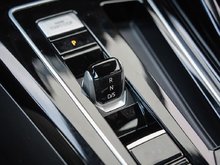 2026 Volkswagen Golf R R 4MOTION 4 YEAR PRE PAID MAINTENANCE INCLUDED