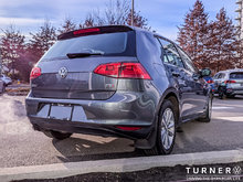 2017 Volkswagen Golf TRENDLINE ONLY ONE OWNER / 6 SPD AUTOMATIC / 1.8L TSI ENGINE