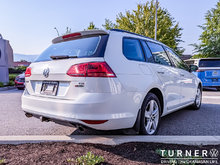 2017 Volkswagen Golf COMFORTLINE LOCALLY DRIVEN / ALL WHEEL DRIVE / LEATHER SEATS / MOON ROOF