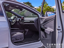 2024 Volkswagen ID.4 S RWD 62KWH ALL ELECTRIC / FORMER TURNER VW SHUTTLE / LOW KILOMETERS /