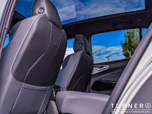 2024 Volkswagen ID.4 S RWD 62KWH ALL ELECTRIC / FORMER TURNER VW SHUTTLE / LOW KILOMETERS /