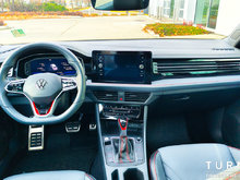 2025 Volkswagen Jetta GLI Sport Suspension | Alloy Wheels HEATED & VENTILATED SEATS | BLIND SPOT MONITOR | AUTOBAHN TRIM