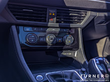 2024 Volkswagen Jetta HIGHLINE LOCALLY DRIVEN / LEATHER SEATS / LOW KILOMETERS