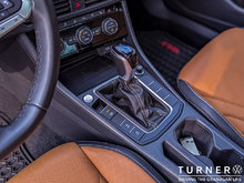 2024 Volkswagen Jetta HIGHLINE FRONT WHEEL DRIVE / HEATED SEATS AND STEERING WHEEL / REMOTE ENGINE START