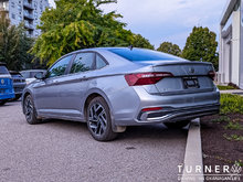 2024 Volkswagen Jetta HIGHLINE FRONT WHEEL DRIVE / HEATED SEATS AND STEERING WHEEL / REMOTE ENGINE START