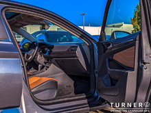 2024 Volkswagen Jetta HIGHLINE FRONT WHEEL DRIVE / BROWN INTERIOR / HEATED & COOLED LEATHER SEATS