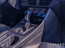 2024 Volkswagen Jetta HIGHLINE FORMER TURNER SERVICE LAONER / FRONT WHEEL DRIVE / LEATHER SEATS