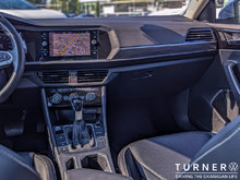2024 Volkswagen Jetta HIGHLINE FORMER TURNER SERVICE LAONER / FRONT WHEEL DRIVE / LEATHER SEATS