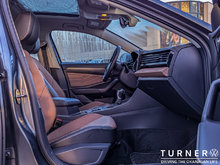 2025 Volkswagen Jetta Highline FORMER TURNER SERVICE LOANER / FRONT WHEEL DRIVE / REMOTE ENGINE START