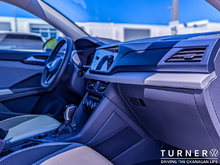 2022 Volkswagen Taos COMFORTLINE 4-MOTION ALL-WHEEL DRIVE / LIGHT COLOR INTERIOR / HEATED SEATS & MIRRORS