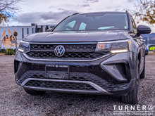 2022 Volkswagen Taos TRENDLINE 0% 24 MONTHS + 2 YEAR/40,000km CPO WARRENTY INCLUDED! Ends Nov 29
