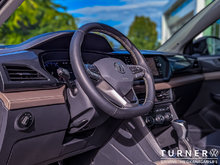 2023 Volkswagen Taos HIGHLINE ALL WHEEL DRIVE / HEATED AND COOLED SEATS / REMOTE ENGINE START