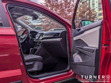 2023 Volkswagen Taos COMFORTLINE ALL WHEEL DRIVE / HEATED SEATS AND STEERING WHEEL / REMOTE ENGINE START