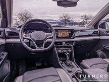 2023 Volkswagen Taos Highline ALL WHEEL DRIVE / LEATHER INTERIOR / REMOTE ENGINE START