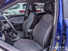 2024 Volkswagen Taos COMFORTLINE ALL WHEEL DRIVE / PANORAMIC ROOF / HEATED SEATS & STEERING WHEEL