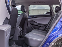 2024 Volkswagen Taos COMFORTLINE ALL WHEEL DRIVE / PANORAMIC ROOF / HEATED SEATS & STEERING WHEEL