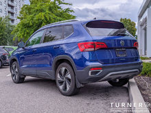 2024 Volkswagen Taos COMFORTLINE ALL WHEEL DRIVE / PANORAMIC ROOF / HEATED SEATS & STEERING WHEEL