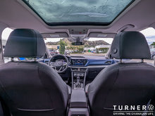 2024 Volkswagen Taos COMFORTLINE ALL WHEEL DRIVE / PANORAMIC ROOF / HEATED SEATS & STEERING WHEEL