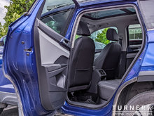 2024 Volkswagen Taos COMFORTLINE ALL WHEEL DRIVE / PANORAMIC ROOF / HEATED SEATS & STEERING WHEEL