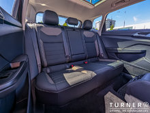2024 Volkswagen Taos HIGHLINE FORMER SERVICE LOANER / ONLY 8,539KMS / 4-MOTION ALL WHEEL DRIVE