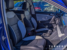 2024 Volkswagen Taos HIGHLINE FORMER SERVICE LOANER / LOW KILOMETERS / LEATHER SEATS