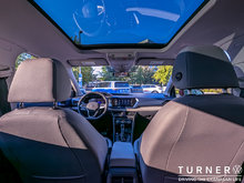 2024 Volkswagen Taos COMFORTLINE ALL WHEEL DRIVE / HEATED SEATS / 1.5L 4-CYLINDER ENGINE
