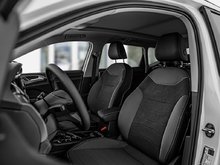 2025 Volkswagen Taos Comfortline Black Edition 4MOTION